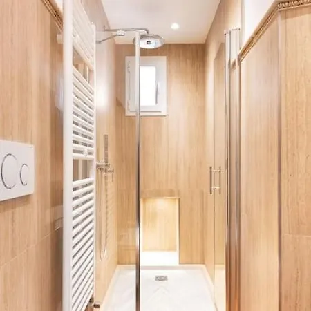 Idyllia - Vatican Stylish Flat Рим